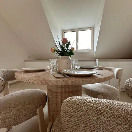 Donau-vibes Apartment *